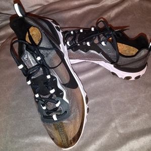 Men's Nike react